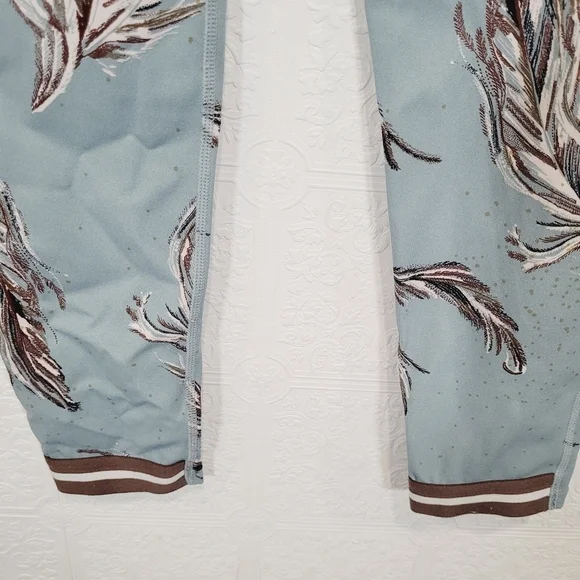 Free People Movement Serene feather print yoga leggings - Picture 6 of 8